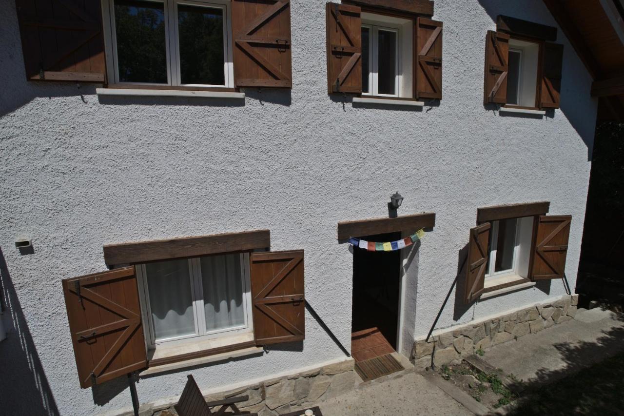 Casa Con Jardin, 4 Habitaciones Y Mucho Encanto En Cercedilla Buitenkant foto